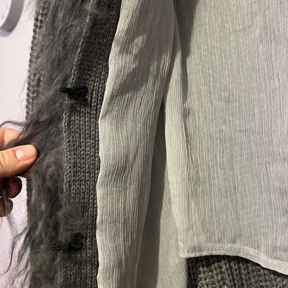 Mongolian lamb grey cardigan - Picture 11 of 14